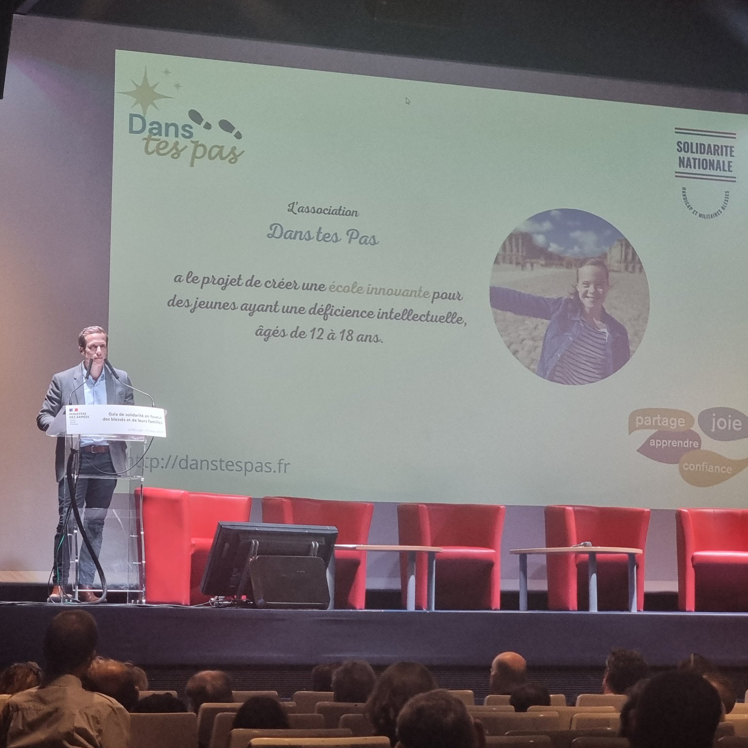 image000001 Loic Association Dans tes pas